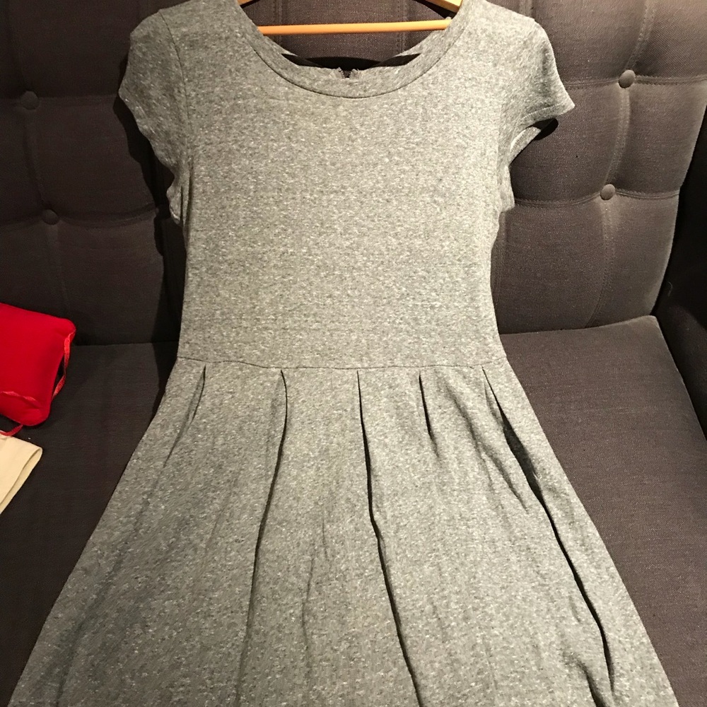 gap grey shirt dress!